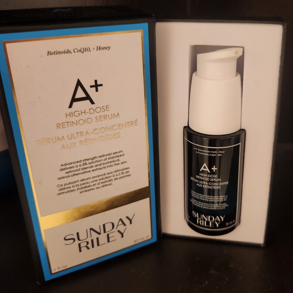 Sunday Riley A+ High-Dose Retinoid Serum - Black and White